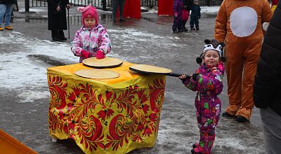10.03.2019 в районе Черёмушки прошли народные гулянья в честь Широкой Масленицы!