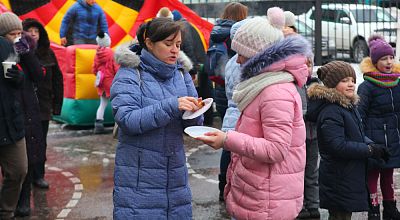 10.03.2019 в районе Черёмушки прошли народные гулянья в честь Широкой Масленицы!